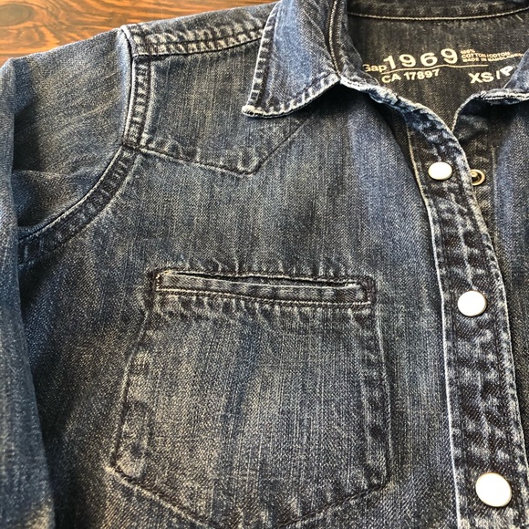 GAP dark Denim Shirt XS 1969 Collection - Picture 9 of 15